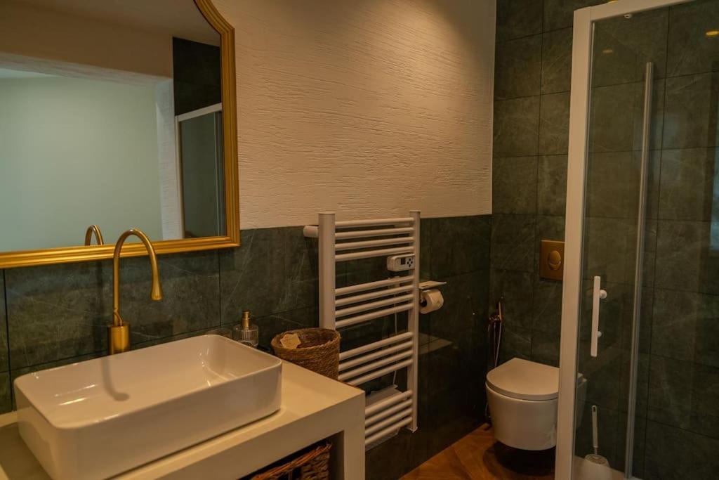 Le Cozy Reims -Escapade Raffinee Avec Spa Prive Eksteriør billede